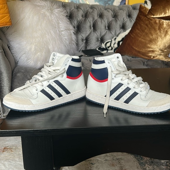 adidas Other - Adidas Top Ten Sneakers white, blue and red youth size 5. Women’s 7